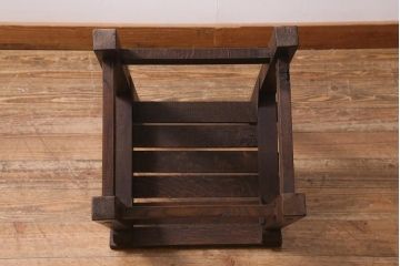 アンティーク家具　和製アンティーク　樫材　素朴な風合いがレトロな木製チェア(椅子、板座チェア)(R-039873)