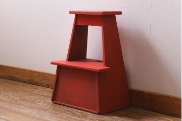 アンティーク雑貨　ペイント家具　ポップなカラーがおしゃれなレトロな踏み台(ステップ、飾り台、花台)(R-039874)