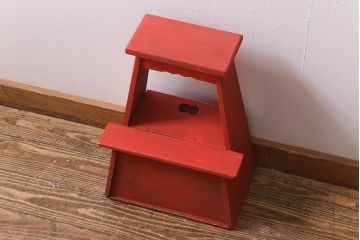 アンティーク雑貨　ペイント家具　ポップなカラーがおしゃれなレトロな踏み台(ステップ、飾り台、花台)(R-039874)