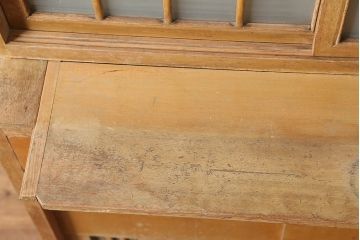 アンティーク家具　昭和中期　レトロな佇まいの作業台付き食器棚(収納棚、戸棚、キャビネット)(R-039892)