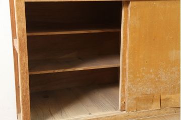 アンティーク家具　昭和中期　レトロな佇まいの作業台付き食器棚(収納棚、戸棚、キャビネット)(R-039892)