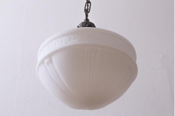 アンティーク照明　ブラケットの意匠が上品な陽刻照明(ペンダントライト、天井照明、吊り下げ照明)(R-039901)