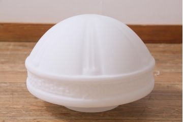 アンティーク照明　ブラケットの意匠が上品な陽刻照明(ペンダントライト、天井照明、吊り下げ照明)(R-039901)