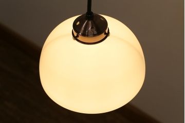 レトロ照明　和みの空間にぴったりなドーム型シェードのペンダントライト(天井照明、吊り下げ照明)(R-039902)