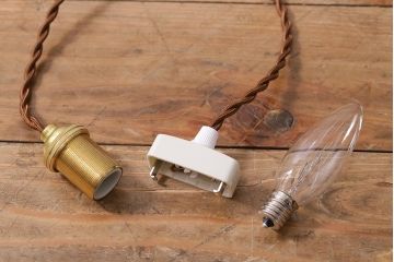 ヴィンテージ照明　イギリスビンテージ　上品なフリルシェードのペンダントライト(ランプシェード、天井照明、吊り下げ照明)(R-039919)