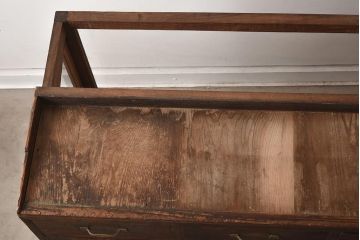 アンティーク家具　和製アンティーク　昭和初期　レトロな空間作りにおすすめなカウンターガラスケース(陳列棚、ショーケース)(R-039925)