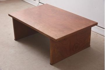 ヴィンテージ家具　和製ビンテージ　杉材突き板　味わい深い木目が印象的な座卓(ローテーブル、センターテーブル、リビングテーブル)(R-039927)