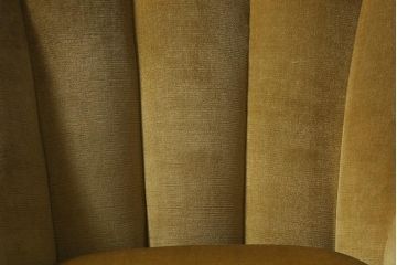 ヴィンテージ家具　北欧ビンテージ　チーク材製　レトロで可愛らしいフォルムが魅力の1人掛けソファ(アームソファ、1Pソファ)(R-039935)