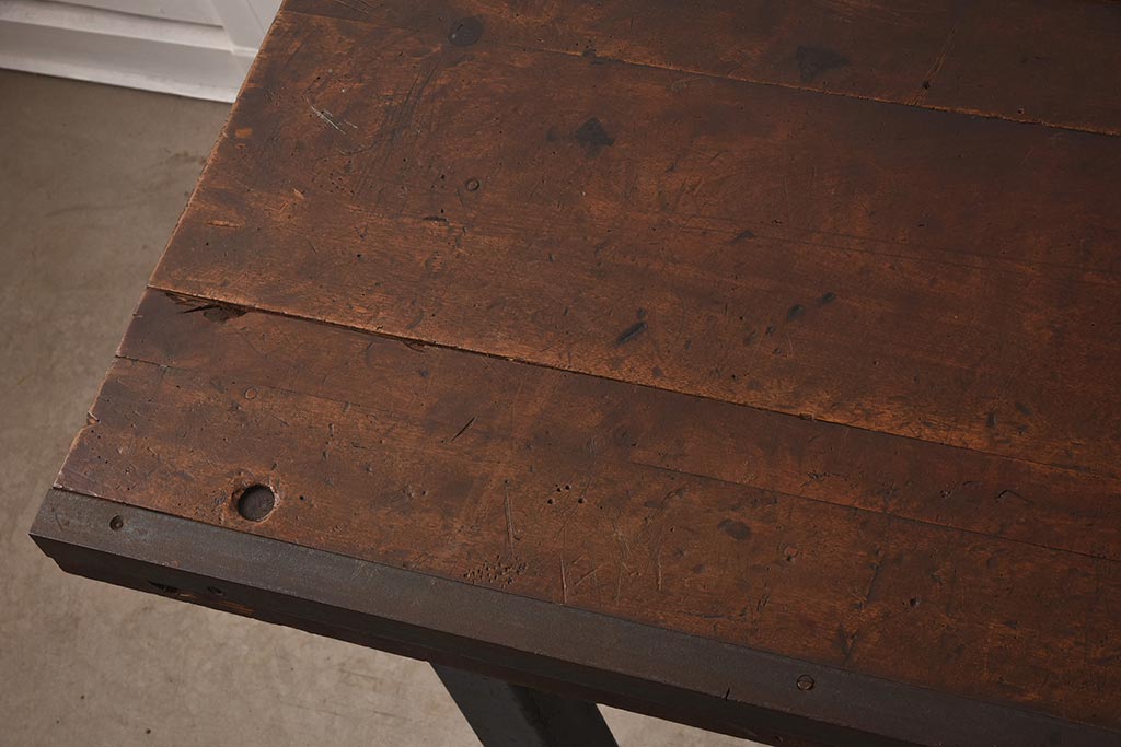 ヴィンテージ家具　アイアンフレーム　ジャンクな雰囲気が魅力の作業台(鉄脚テーブル、ビンテージ)(R-039939)