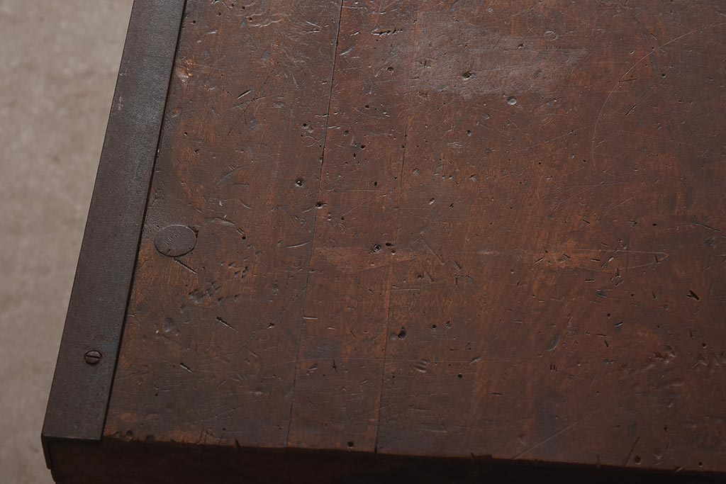 ヴィンテージ家具　アイアンフレーム　ジャンクな雰囲気が魅力の作業台(鉄脚テーブル、ビンテージ)(R-039939)