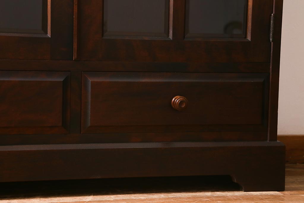 中古　北海道民芸家具　#115　落ち着きのある佇まいが魅力のブックケース(本箱、収納棚、戸棚)(R-039944)