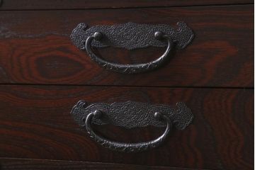 中古　筑後民芸家具　天板リメイク・厚い栗材　重厚感のある佇まいが魅力のサイドボード(収納棚、食器棚、テレビボード)(R-039947)