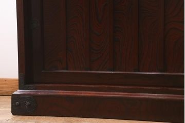 中古　筑後民芸家具　天板リメイク・厚い栗材　重厚感のある佇まいが魅力のサイドボード(収納棚、食器棚、テレビボード)(R-039947)