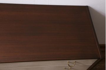 ヴィンテージ家具　北欧ビンテージ　G-PLAN(ジープラン)　BBシリーズ　アンティークペイントがおしゃれなチェスト(サイドチェスト、サイドボード、引き出し)(R-039951)