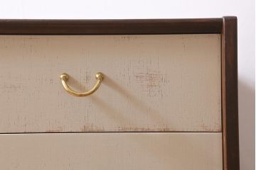 ヴィンテージ家具　北欧ビンテージ　G-PLAN(ジープラン)　BBシリーズ　アンティークペイントがおしゃれなチェスト(サイドチェスト、サイドボード、引き出し)(R-039951)