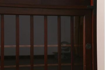 中古　筑後民芸家具　脚付リメイク　和モダンスタイルを高めるサイドボード(戸棚、キャビネット)(R-039955)