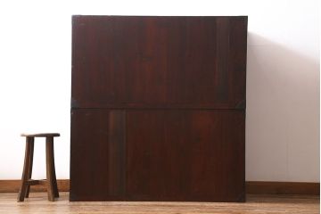 アンティーク家具　和製アンティーク　大正期　前面ケヤキ材　二本松箪笥　縁起物の金具が魅力の重ね箪笥(引き出し、衣装箪笥)(R-039959)