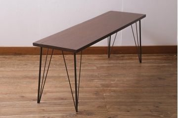 アンティーク家具　和製アンティーク　昭和中期　天板一枚板　リメイク　メンズライクにおすすめな鉄脚ベンチ(板座チェア、椅子)(R-039961)