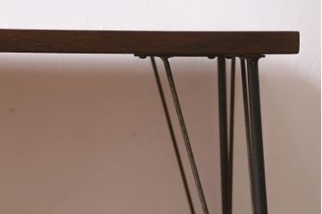 アンティーク家具　和製アンティーク　昭和中期　天板一枚板　リメイク　メンズライクにおすすめな鉄脚ベンチ(板座チェア、椅子)(R-039961)