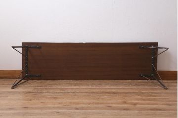 アンティーク家具　和製アンティーク　昭和中期　天板一枚板　リメイク　メンズライクにおすすめな鉄脚ベンチ(板座チェア、椅子)(R-039961)