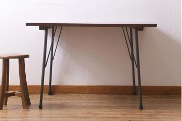 アンティーク家具　リメイク　栃の木一枚板　古材を活かした鉄脚テーブル(ダイニングテーブル、カフェテーブル、作業台)(R-039975)