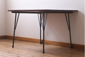 アンティーク家具　リメイク　栃の木一枚板　古材を活かした鉄脚テーブル(ダイニングテーブル、カフェテーブル、作業台)(R-039975)