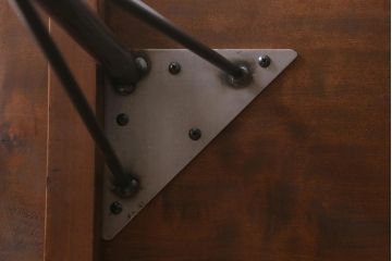 アンティーク家具　リメイク　栃の木一枚板　古材を活かした鉄脚テーブル(ダイニングテーブル、カフェテーブル、作業台)(R-039975)