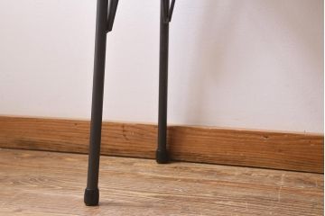 アンティーク家具　古材一枚板リメイク　朴の木を活かしたシンプルな鉄脚テーブル(コンソールテーブル、作業台)(R-039976)