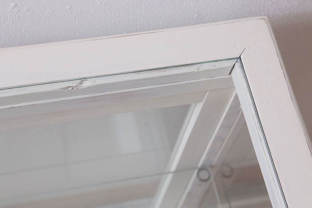 アンティーク家具　昭和初期　シャビーなペイントが素敵なガラスケース(ショーケース、飾り棚、陳列棚)(R-039980)