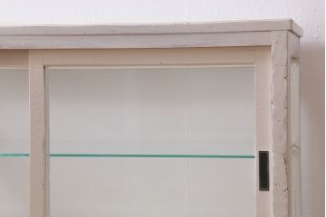 アンティーク家具　昭和初期　シャビーなペイントが素敵なガラスケース(ショーケース、飾り棚、陳列棚)(R-039980)