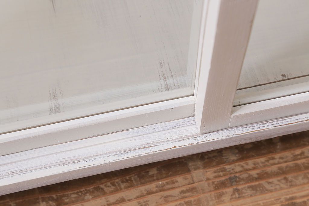 アンティーク家具　昭和初期　シャビーなペイントが素敵なガラスケース(ショーケース、飾り棚、陳列棚)(R-039980)