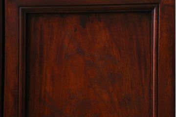 ヴィンテージ家具　カリン材　象嵌入りが珍しい!優美な佇まいの飾り棚(茶棚、収納棚、ビンテージ、花梨材)(R-039984)