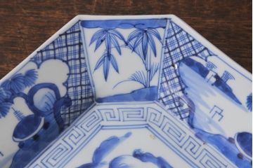 アンティーク雑貨　明治期　伊万里焼　染付八角皿(変形皿)(R-039996)