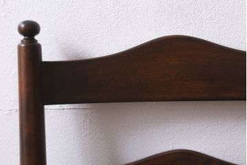 中古　松本民芸家具　グリーンのファブリックが上品な印象のA型布張ラダーバックチェア(ダイニングチェア、椅子)(R-040004)