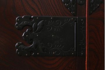 リメイク家具　伝統民芸　岩谷堂箪笥　和箪笥と収納棚の2wayが魅力の脚付サイドボード(衣装箪笥、収納棚)(R-040006)