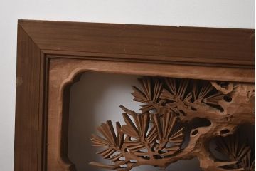 ビンテージ家具　昭和中期　特大サイズ　松の彫りが和の空間を高める欄間(明り取り、明かり取り)(R-040010)