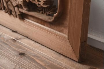 アンティーク建具　昭和中期　特大サイズ　立体的な松の彫刻が魅力の欄間(明り取り、明かり取り)(R-040011)