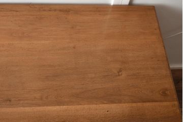 レトロ家具　ナラ材　優しい木色がナチュラルな印象を与える両袖机(プレジデントデスク、ワークデスク、在宅ワーク、在宅用)(R-040013)