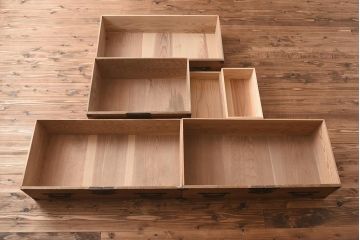 アンティーク家具　和製アンティーク　明治期　桐材　木味が魅力の和レトロな重ね箪笥(時代箪笥、テレビ台、ローボード、桐箪笥、桐たんす)(R-040018)