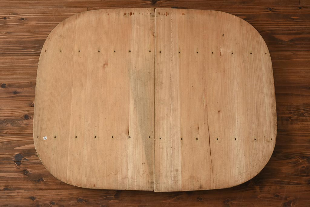 中古　昭和後期　蓋付き　角丸型　サワラ材　味のある木桶風呂(木製浴槽)(R-040021)