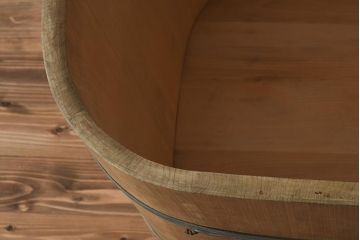 中古　昭和後期　蓋付き　角丸型　サワラ材　味のある木桶風呂(木製浴槽)(R-040021)