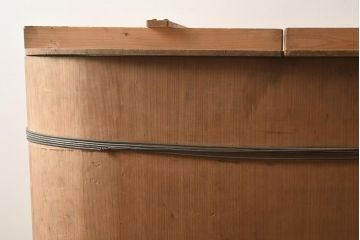 中古　昭和後期　蓋付き　角丸型　サワラ材　味のある木桶風呂(木製浴槽)(R-040021)