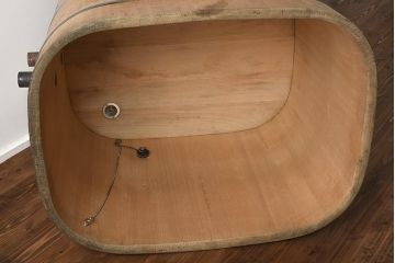 中古　昭和後期　蓋付き　角丸型　サワラ材　味のある木桶風呂(木製浴槽)(R-040021)