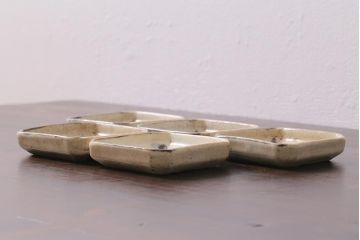 アンティーク雑貨　江戸明治期　時代物　古い志野焼　在銘　角皿5枚セット(和食器)(R-040030)