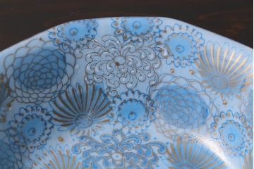 未使用品　輸出用　昭和期　九谷焼　菊図金彩深皿4枚セット(和食器)(R-040039)