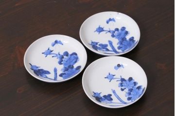 アンティーク雑貨　明治　伊万里　花蝶図　染付3.6寸小皿3枚セット(和食器)(R-040041)