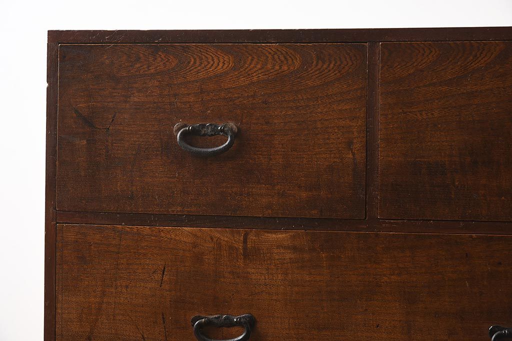 アンティーク家具　大正昭和初期　前面ケヤキ材　木の風合いが楽しめるシンプルなチェスト(引き出し、和タンス)(R-040051)