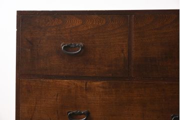 アンティーク家具　大正昭和初期　前面ケヤキ材　木の風合いが楽しめるシンプルなチェスト(引き出し、和タンス)(R-040051)