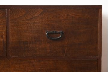 アンティーク家具　大正昭和初期　前面ケヤキ材　木の風合いが楽しめるシンプルなチェスト(引き出し、和タンス)(R-040051)