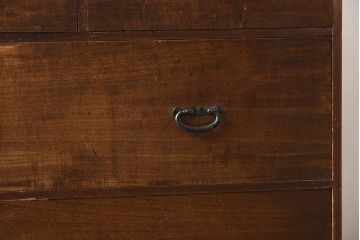 アンティーク家具　大正昭和初期　前面ケヤキ材　木の風合いが楽しめるシンプルなチェスト(引き出し、和タンス)(R-040051)